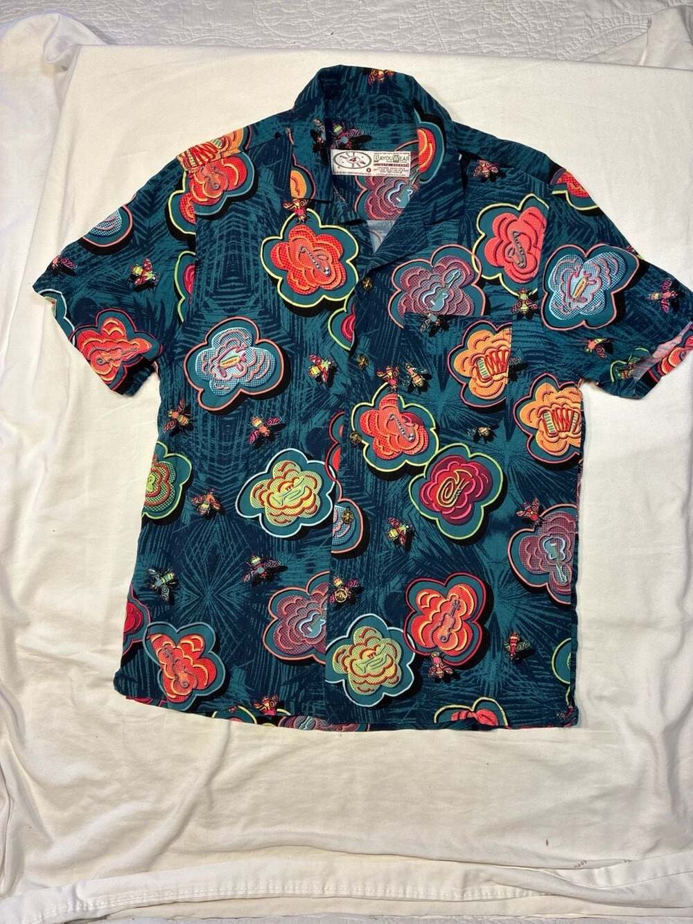BayouWear HowAhYa Hawaiian Shirt BeeBop Buzz Print 2020 Blue Rayon Camp Shirt